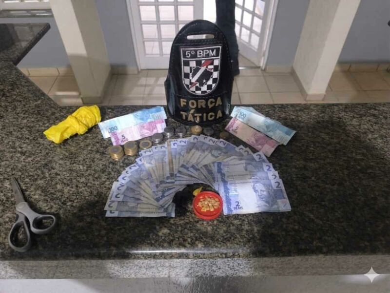 Imagem ilustrativa da matéria Homens são presos por tráfico de drogas em bar de Coxim
